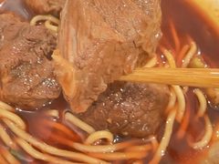 -易毛特色牛肉面(解放碑步行街店)