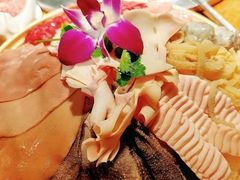 -城墙拐拐火锅(三峡广场黑金冠店)