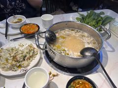 -德林酸菜鱼火锅(南丹店)