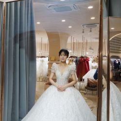 -Color卡诺婚纱礼服馆(南京严选店)