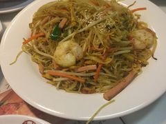 -新大咀港式茶餐厅(宝山万达店)