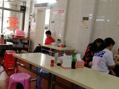 大堂-非遗·爱西干面(小公园总店)