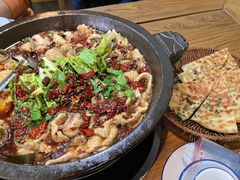 -都江堰石锅鱼
