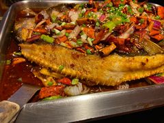 -鸣记脆皮烤鱼·海鲜烤鱼(亿合城店)