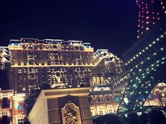 -影汇之星8字形摩天轮