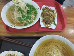 -鑫明明拉面(宁化路店)
