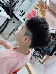 -萌酷专业儿童剪发造型(悦方店)