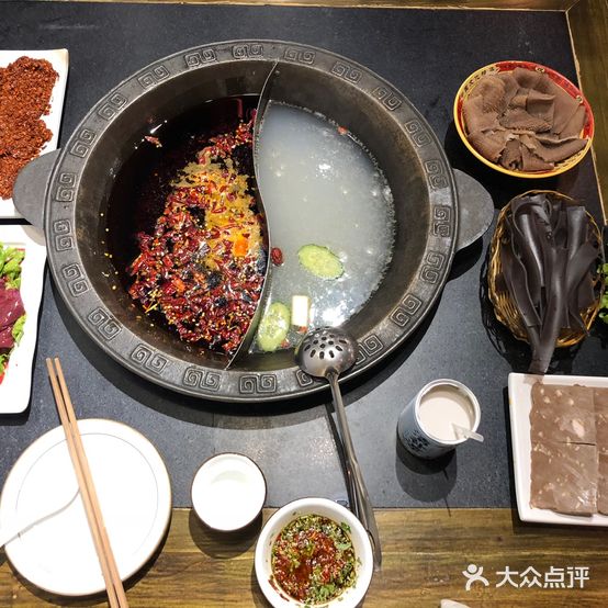 洞子老火锅(2号店)