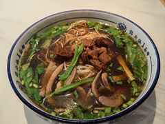 -镇南锅盖面馆(解放路店)