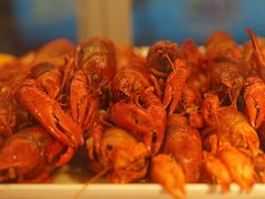 -三亚火车头万人海鲜广场