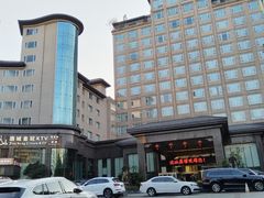 -泸州泸舍酒店(江阳区水井沟步行街店)