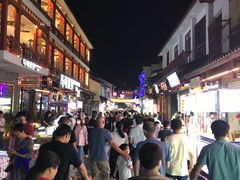 -喜鹊音乐酒馆(西街店)