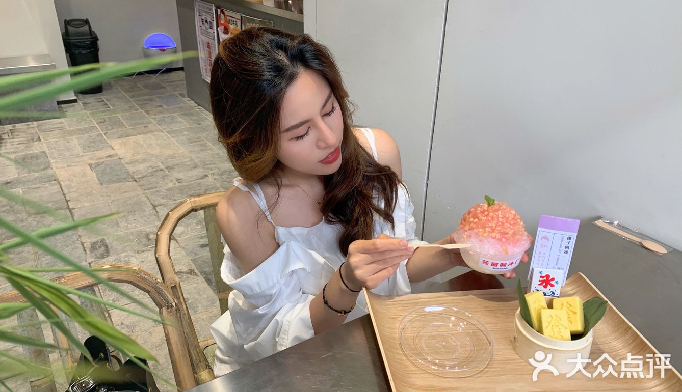 夏天的第一份刨冰🍧是桃子味的