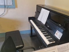 -朗韵钢琴学校(中环金界店)