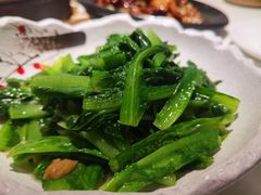拍蒜泥炒油麦菜-原味田园·客家菜·土窑鸡(中航城君尚购物中心店)
