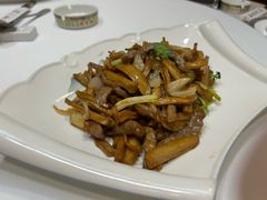 -鹿鸣春饭店(总店)