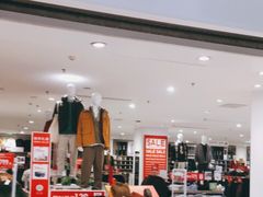 -优衣库(石家庄裕华万达广场店)