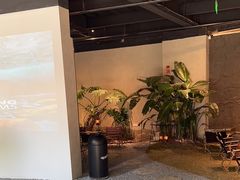 -J Create城市露营咖啡·简餐·宠物(上海动物园店)