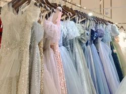 -Color卡诺婚纱礼服馆(南京严选店)