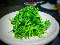 清炒豌豆尖-麻六记(凤凰汇店)