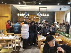 大堂-伊喜饺子·烤鸭(五道口学院路店)