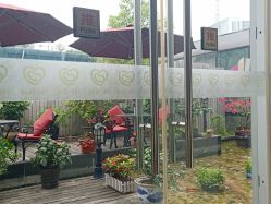 -裕月馨月子中心(滨江店)
