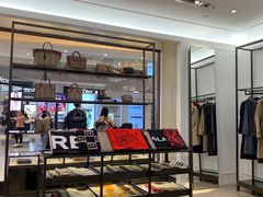 -BURBERRY(青岛海信广场店)