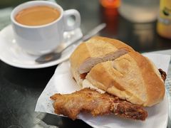 猪扒包-牛记咖喱美食(十月初五日街店)