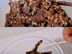 麻辣牛肉干-鑫记婆婆兔·兔头(春熙店)