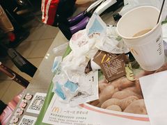 -麦当劳(汉口火车站候车室店)