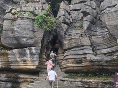 -梭布垭石林景区