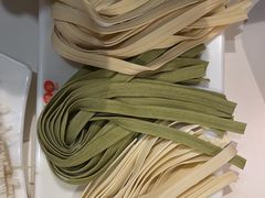 -浪里寻·臻牛养生牛肉火锅(方圆荟店)