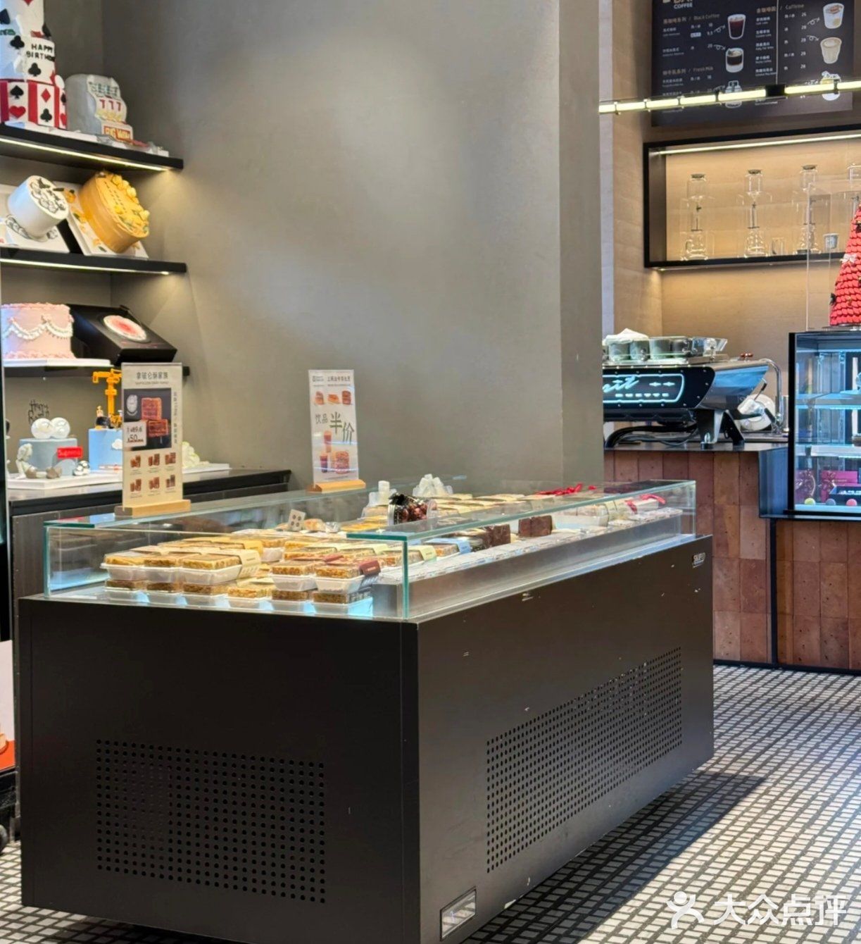 在郑州的咖啡店