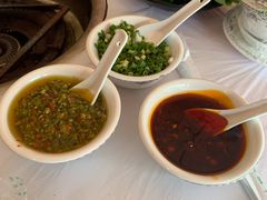 -鲁朗纳麦石锅鸡庄园