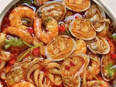 -黄兴南路步行商业街