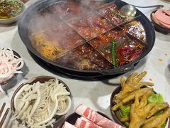 -正南齊北重庆老火锅(光华村直营店)