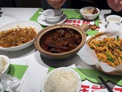 -鑫小城故事·藕汤·家常菜(台北一路总店)