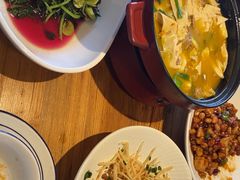 -永安鱼庄·镇江菜(三店纬五路店)