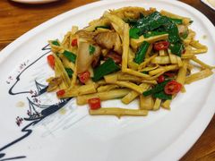 高山笋炒鲜肉-下梅人家土菜馆(历史文化餐厅度假区店)