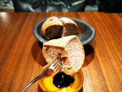 餐前面包-Erman岩烧牛排(虹桥南丰城店)