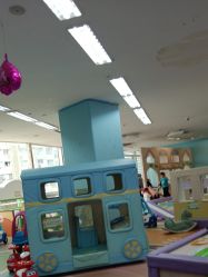 -孩子王(昆山招商花园城店)