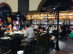 -红九格老火锅(三峡广场店)