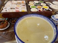 -香麒园·过桥米线·南湖雅宴