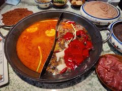 -鸿姐老火锅(花园路店)