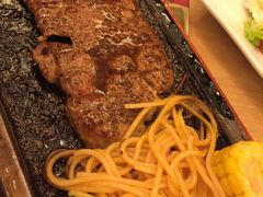 -必胜客(WOW梧州旺城店)