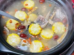 滋补汤底-花苑美食横琴生蚝火锅(拱北粤华路店)
