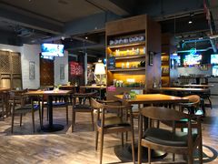 大堂-JINNS锦时 steak&pizza(浸信会礼拜堂旧址店)