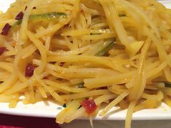 阿拉丁新疆风味餐厅(罗廊巷店)-阿拉丁新疆风味餐厅·清真(罗廊巷店)