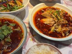-耙吉吉川味小酒馆(本地人回头店)