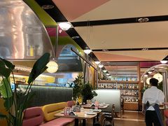 -芭莉与彩虹西餐厅(成都合生汇店)